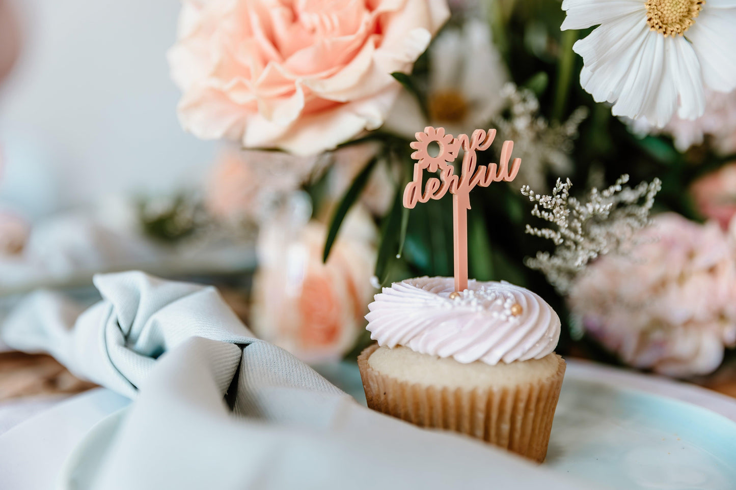 Boho Daisy Acrylic Cupcake Toppers, Pack of 12 | Amazing Pinatas