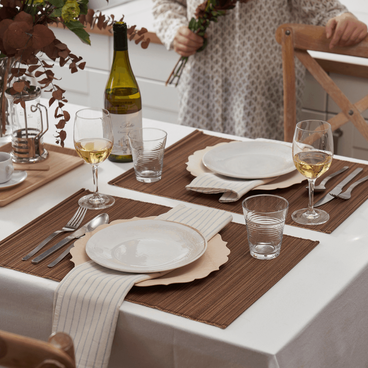 Disposable Bamboo Fancy Plates | Amazing Pinatas