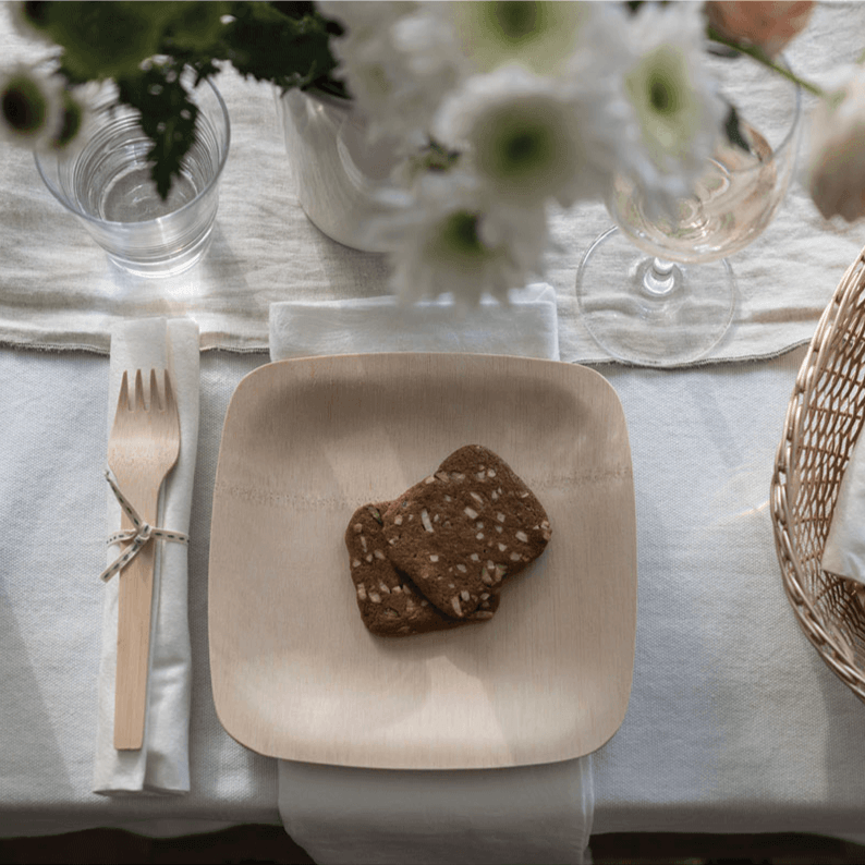 Disposable Bamboo Square Plates | Amazing Pinatas