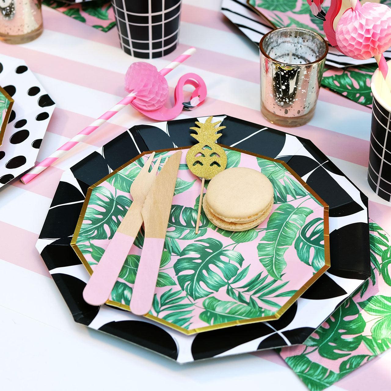Flamingo Honeycomb Straws (10 per pack) | Amazing Pinatas