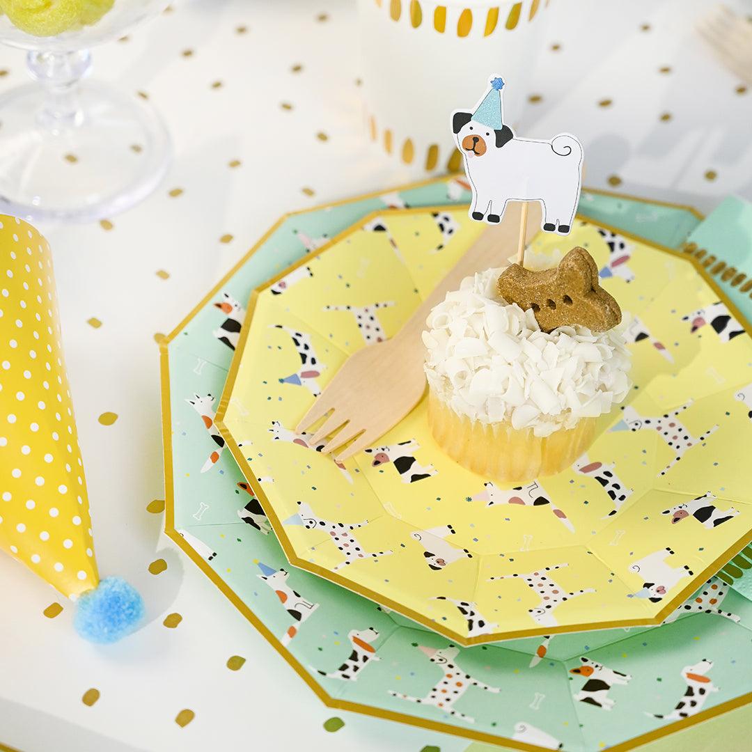Hot Diggity Dog Small Plates (10 per pack) | Amazing Pinatas