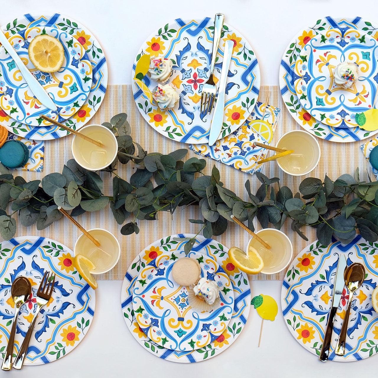 La Dolce Vita Small Plates (10 per pack) | Amazing Pinatas