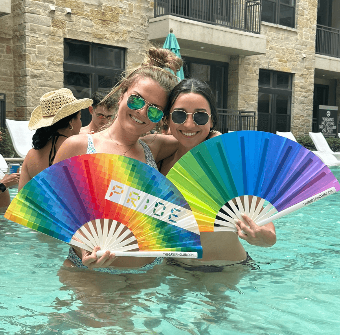 Over The Rainbow Fan (UV) | Amazing Pinatas