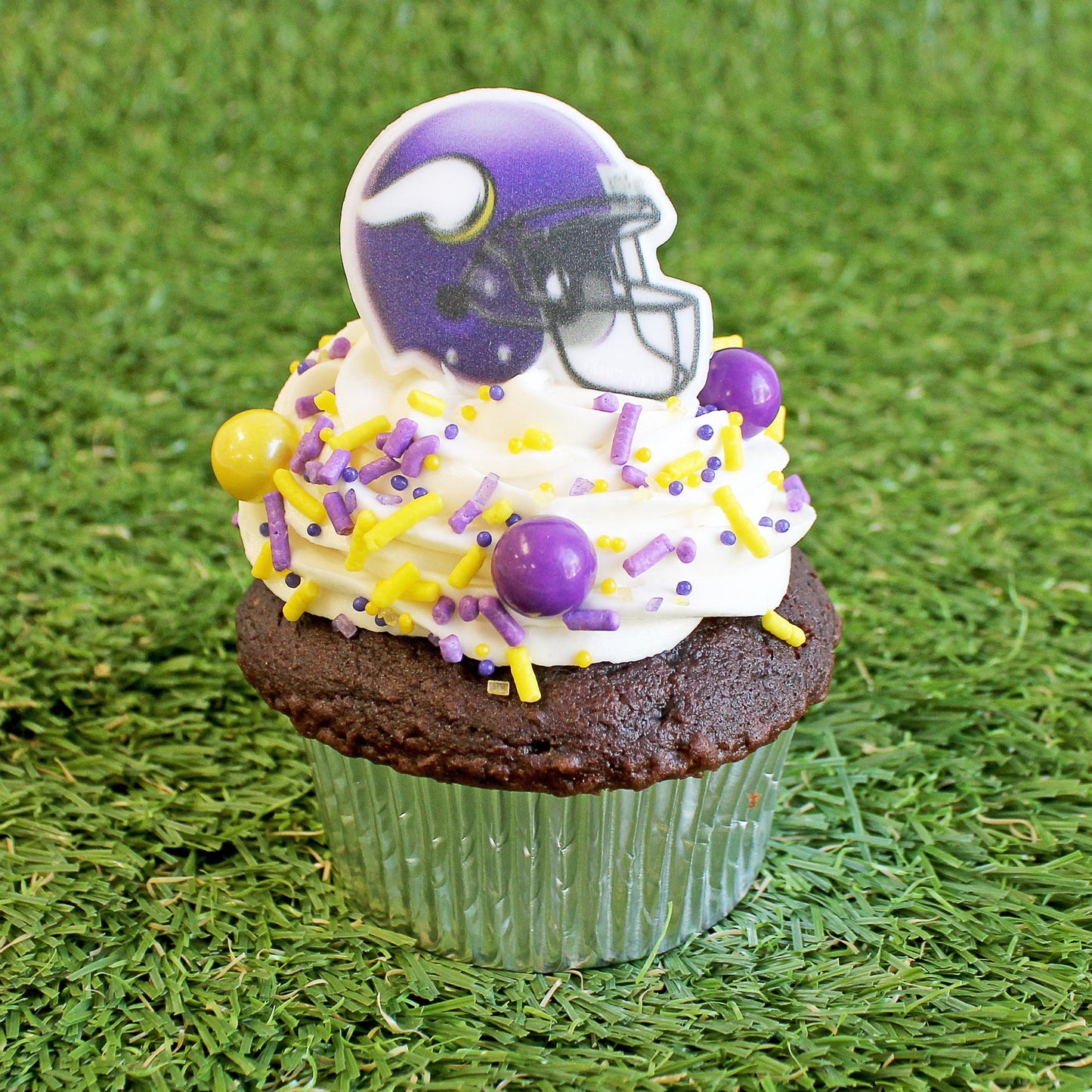 Pro-Football Cupcake Rings | Amazing Pinatas