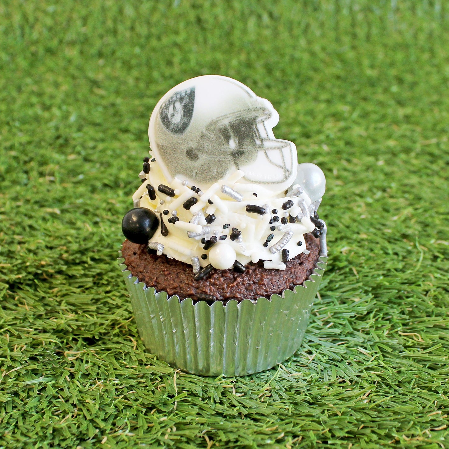Pro-Football Cupcake Rings | Amazing Pinatas