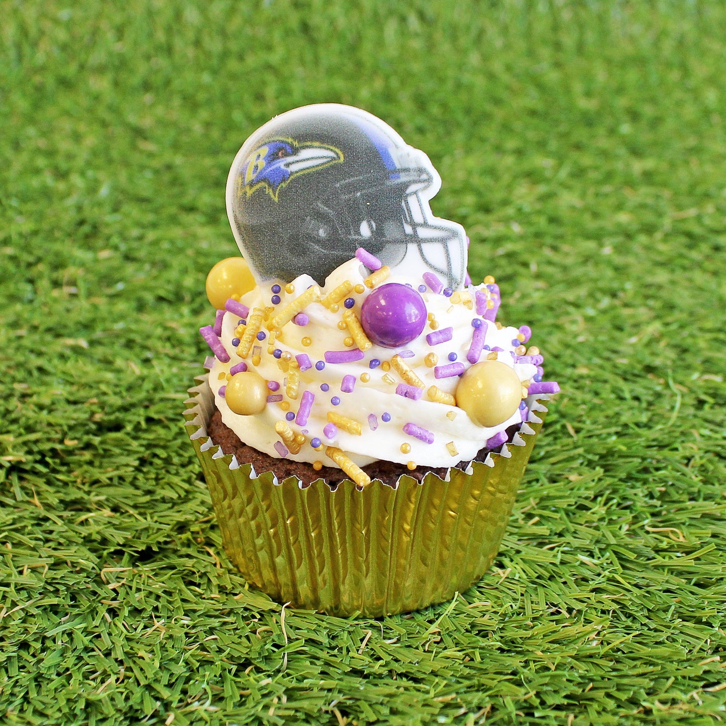 Pro-Football Cupcake Rings | Amazing Pinatas