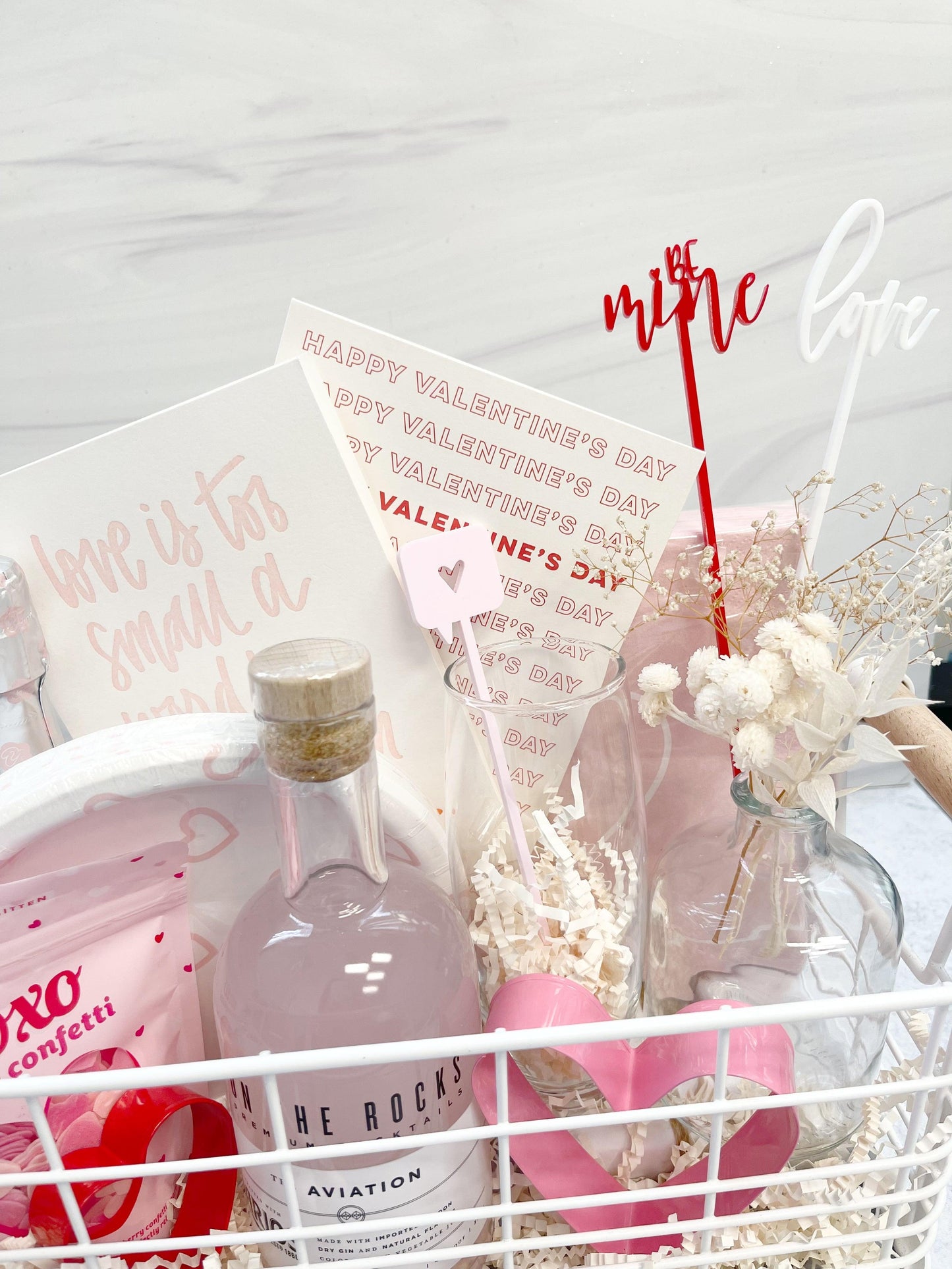 Valentine's Day Drink Stirrers | Amazing Pinatas