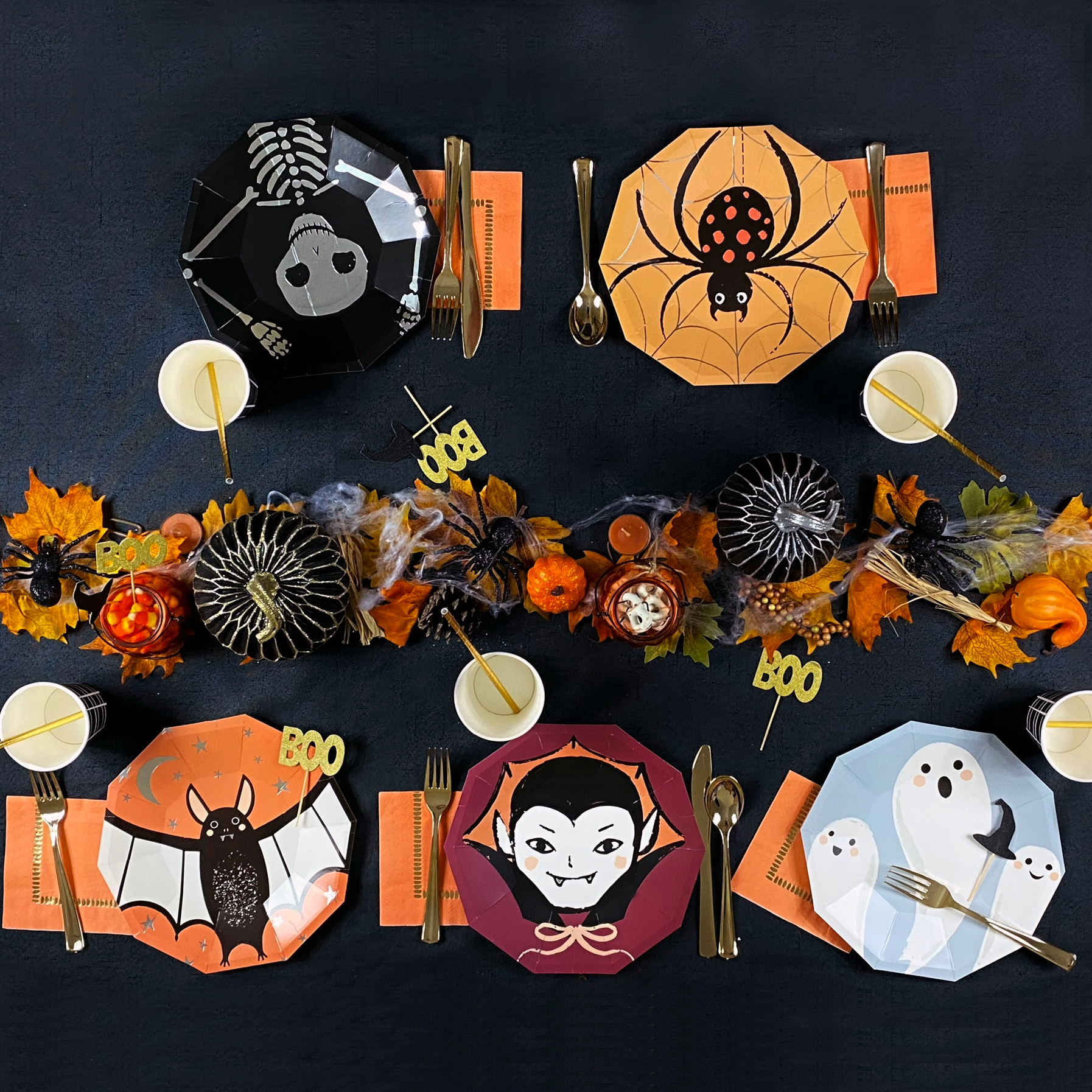 Halloween Frights Large Plates