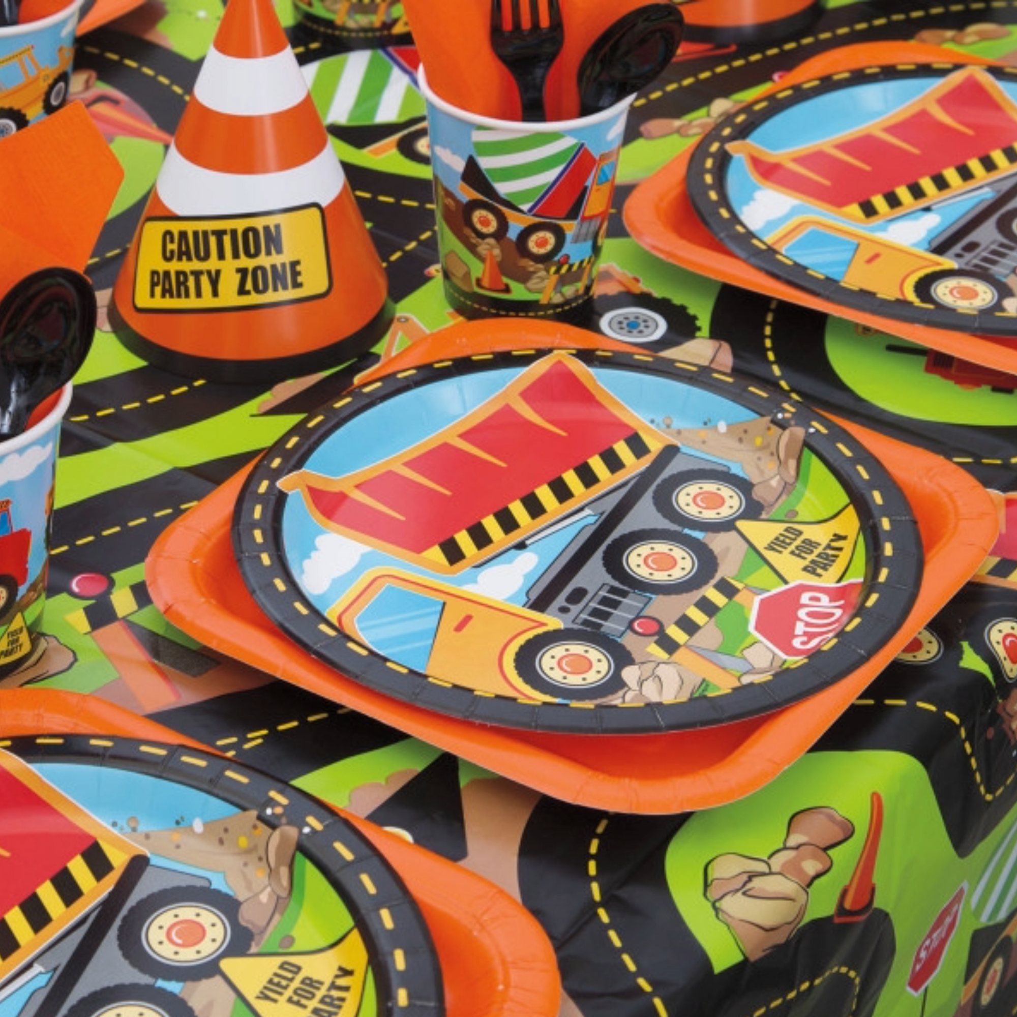 Construction Zone Birthday Party Luncheon Plates, Pack of 8 - Amazing Pinatas 