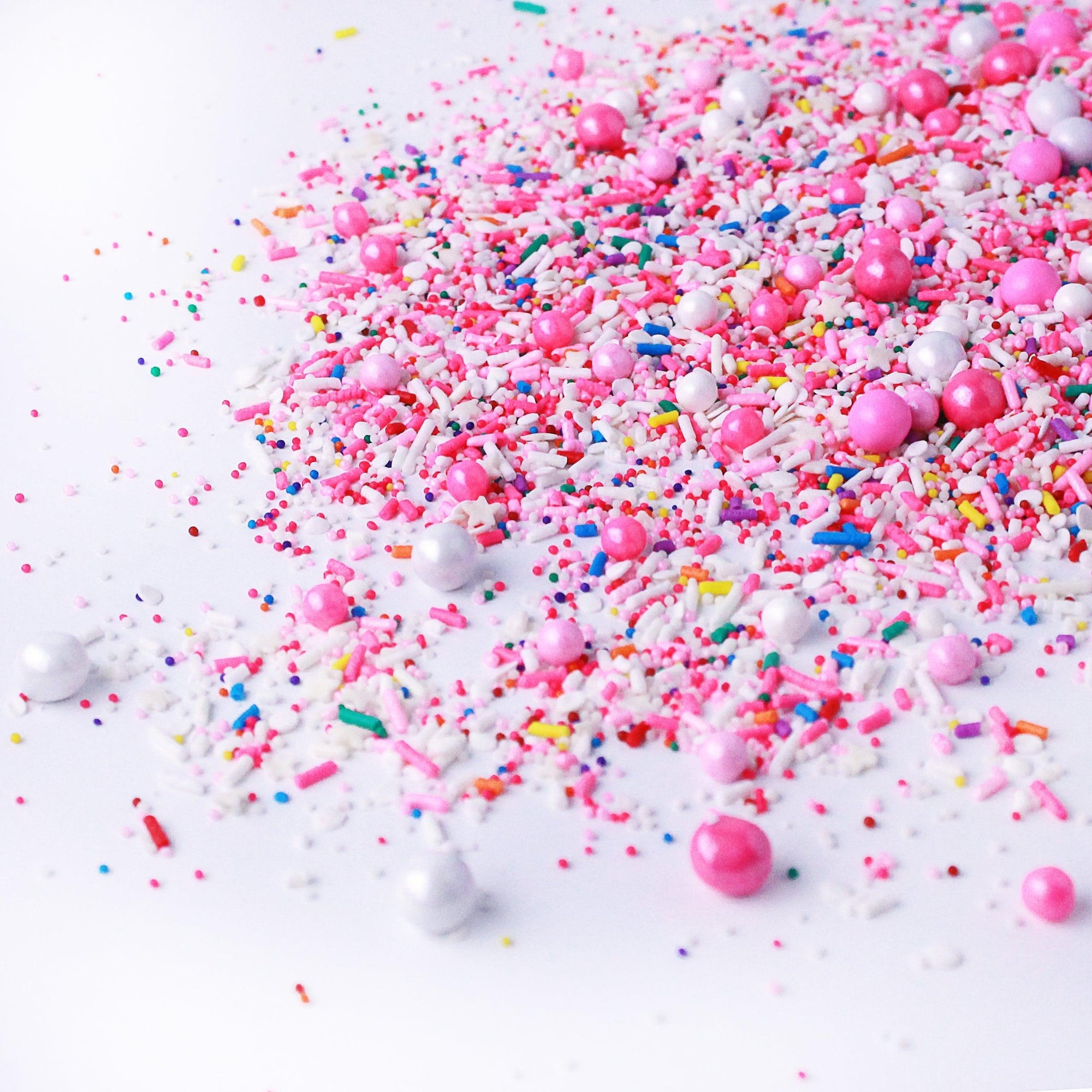 A Frosted Affair Sprinkle Mix | Amazing Pinatas 