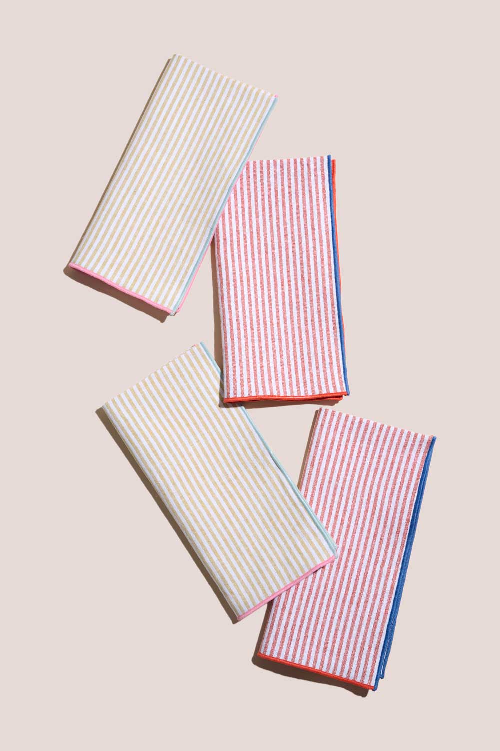 Carnival Stripe Napkins | Set of 4 | Amazing Pinatas 