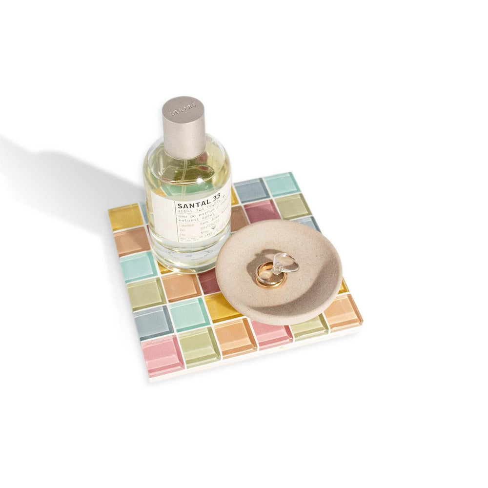 
                  
                    GLASS TILE DECORATIVE TRAY - Pastel Sprinkles | Amazing Pinatas 
                  
                