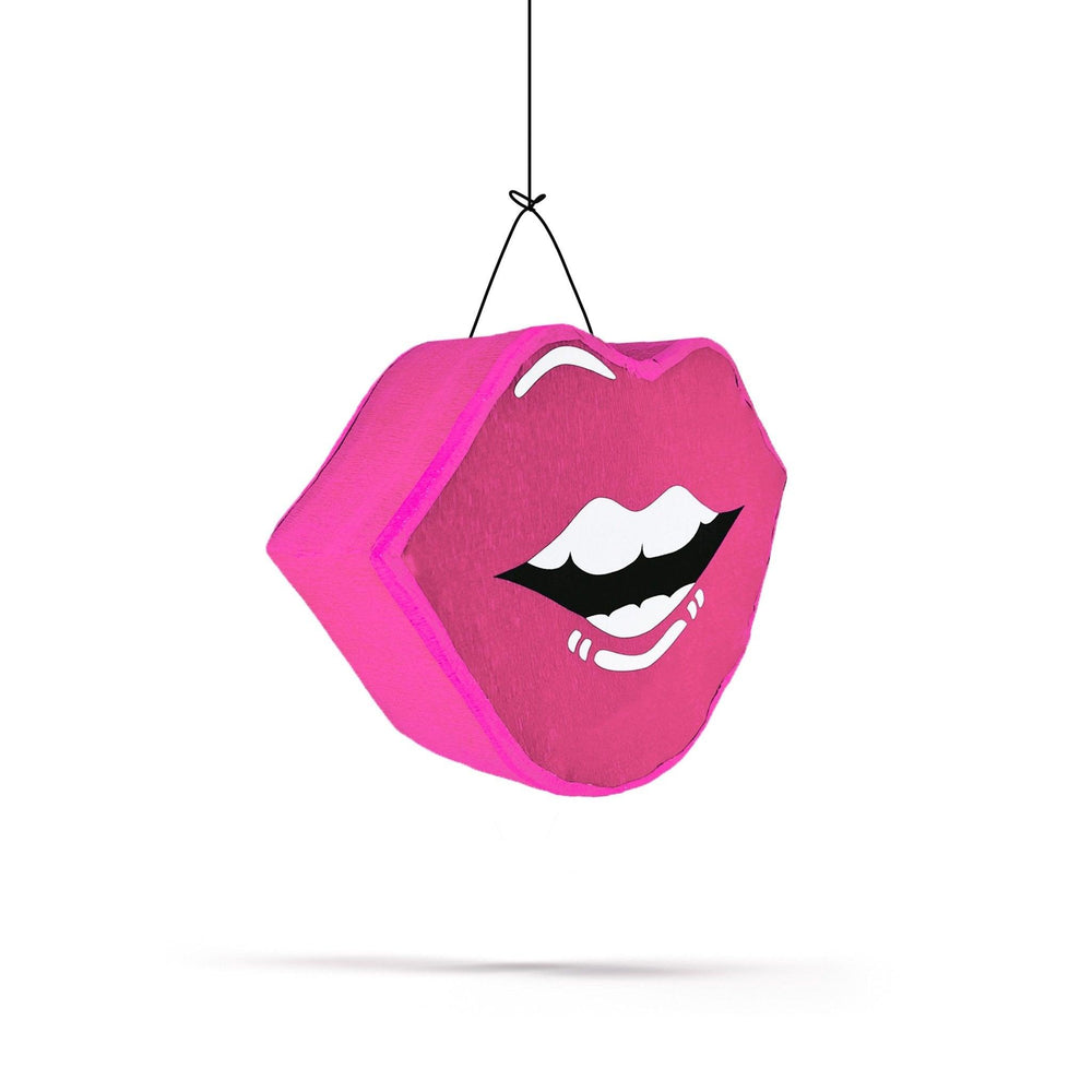 
                  
                    Lips Pinata | Amazing Pinatas
                  
                