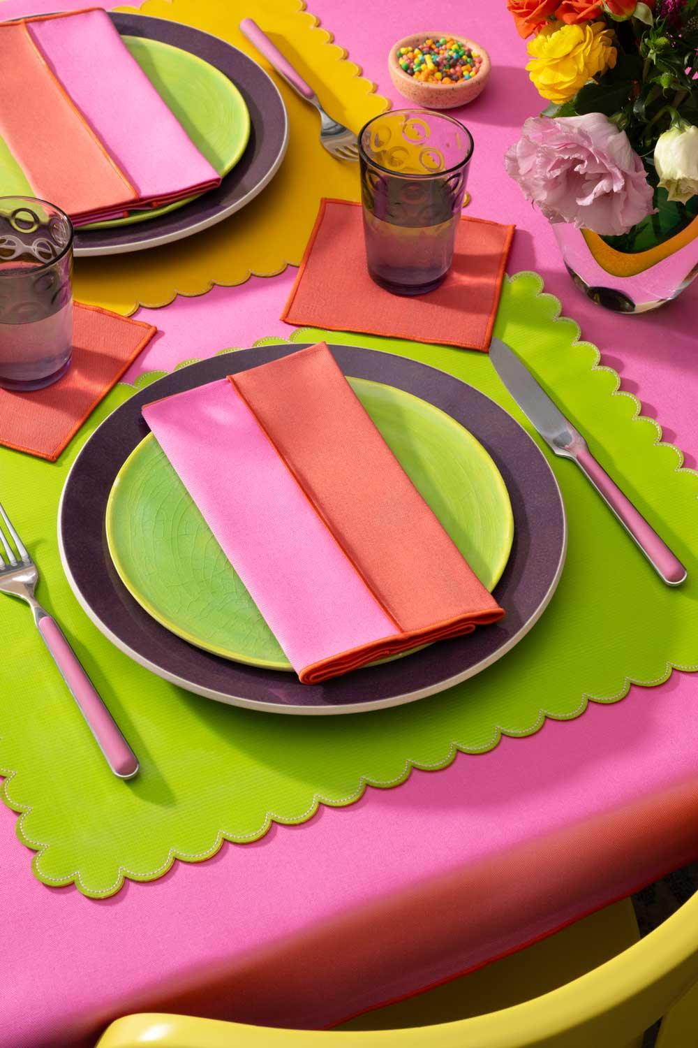 Lollipop Twill Cocktail Napkins | Set of 4 | Amazing Pinatas 