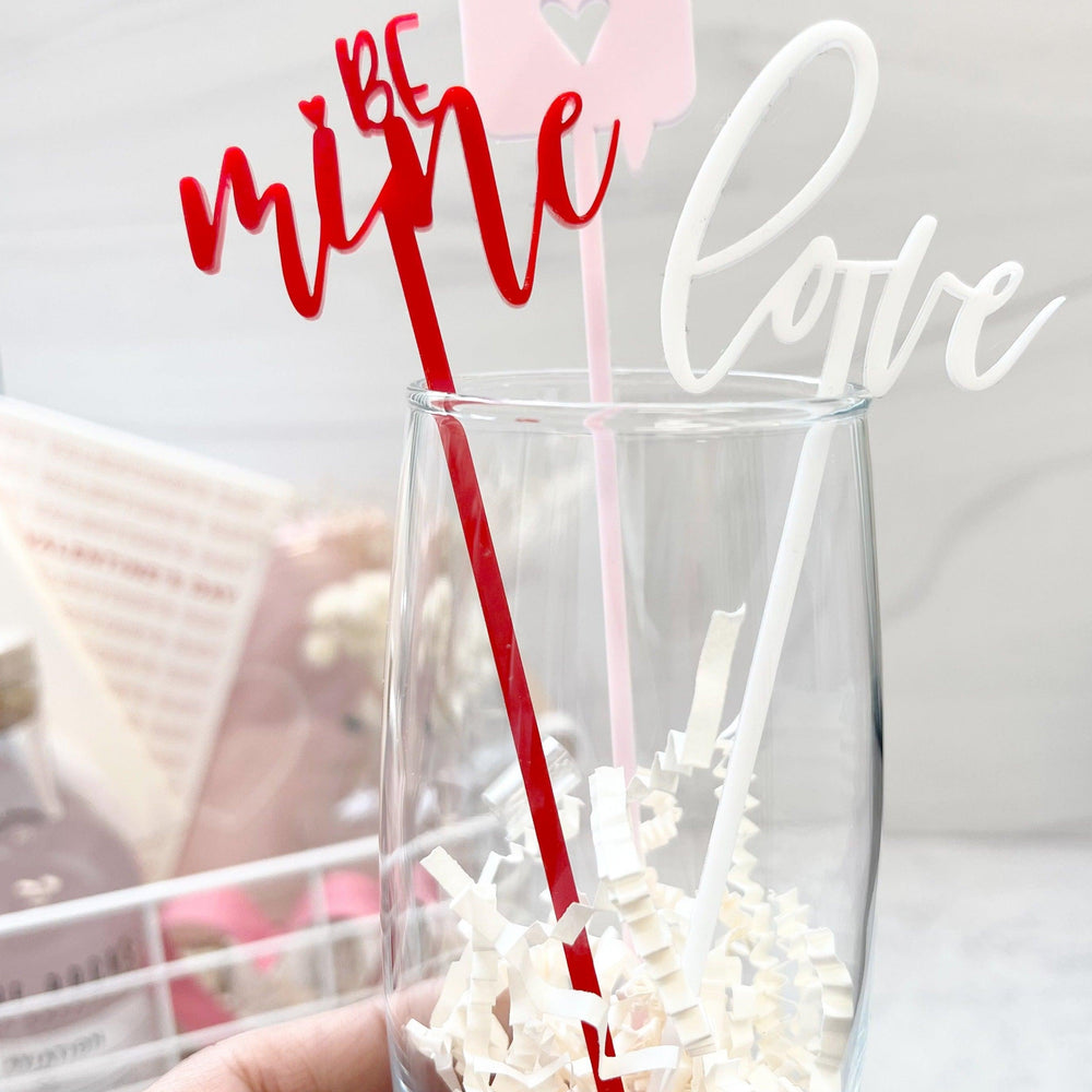 
                  
                    Valentine's Day Drink Stirrers | Amazing Pinatas 
                  
                